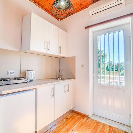 Sandy Beach Houses - Sea View Kávos Екстериор снимка