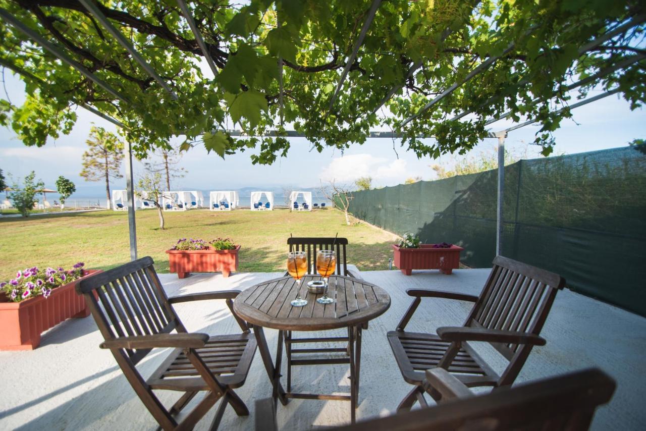 Sandy Beach Houses - Sea View Kávos Екстериор снимка