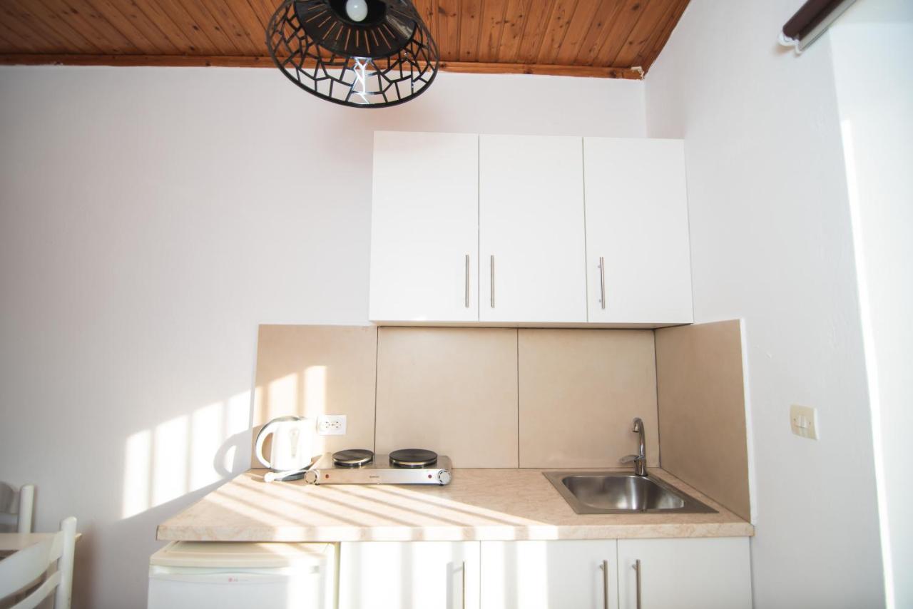 Sandy Beach Houses - Sea View Kávos Екстериор снимка
