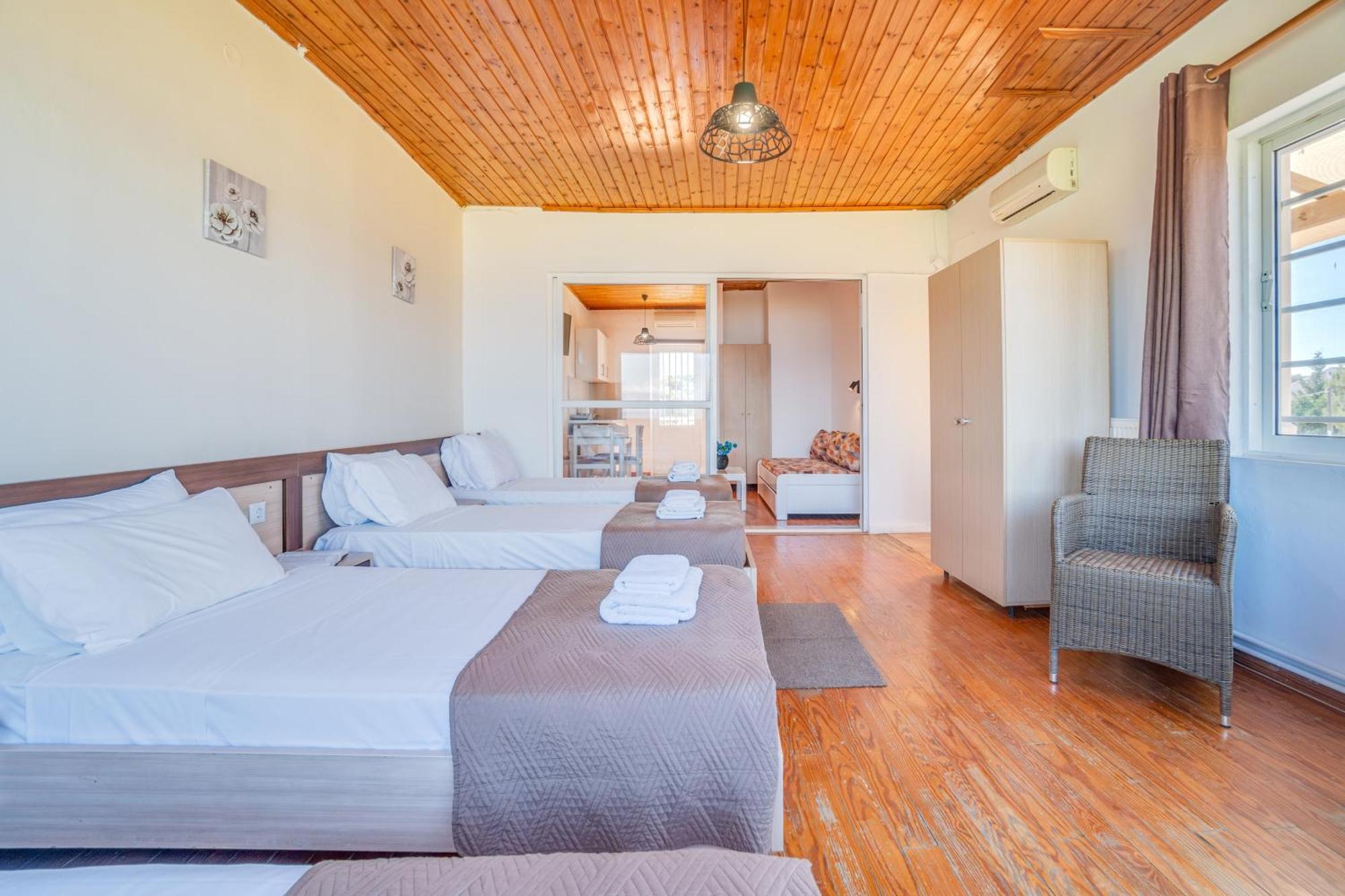 Sandy Beach Houses - Sea View Kávos Стая снимка