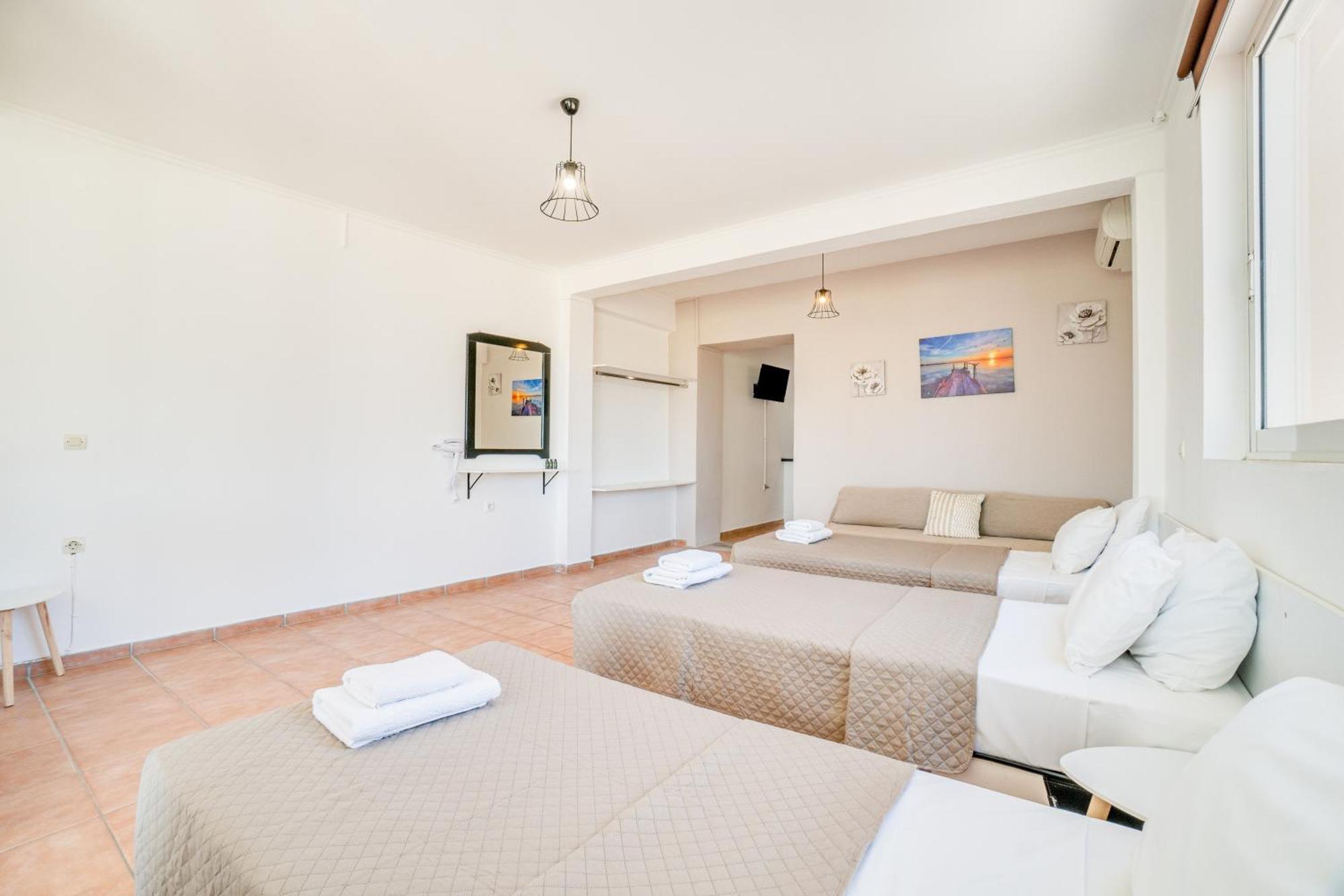 Sandy Beach Houses - Sea View Kávos Екстериор снимка